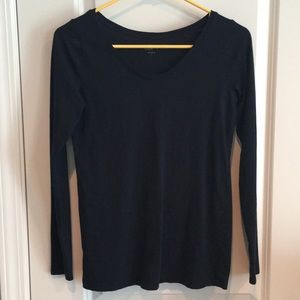 3 for $24 🐳 LOFT Long Sleeve Tee